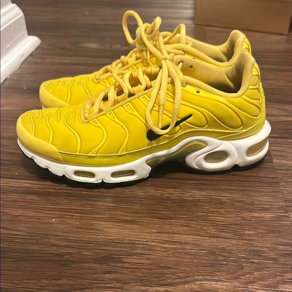 Nike Yellow Sneakers